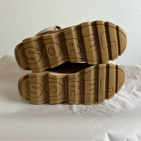 Sorel Tan Boots with bold Red, orange yellow Laces - Picture 9 of 15